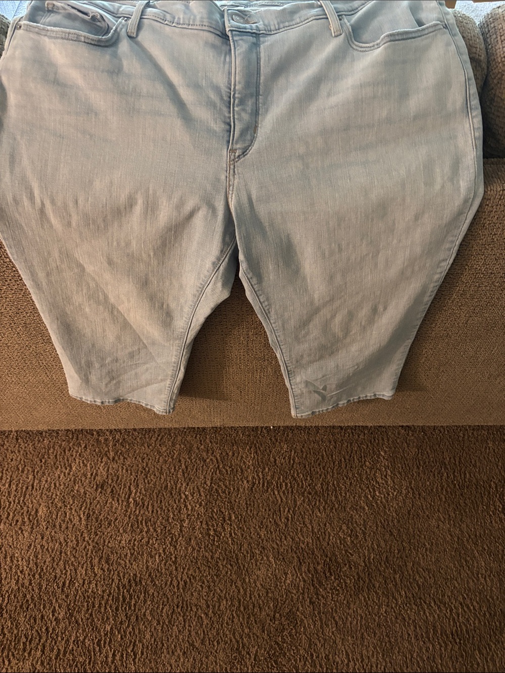 Levi women Capri